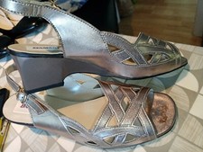 Refk26. New Shoes Damart Uk5