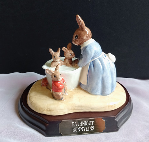 Royal doulton bunnykins db241 - royal,