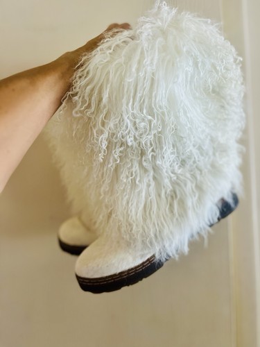 Mongolian sheepskin shearling - mongolian,