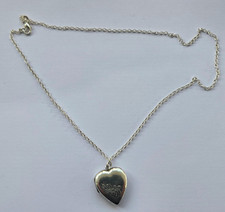 Splendid 2.3 x 2 cm Antique