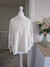 F&F White Ivory Soft Knit Pom