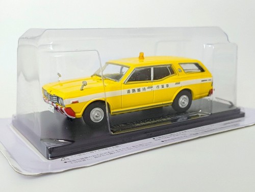 Nissan cedric van v330 1977 - v330,