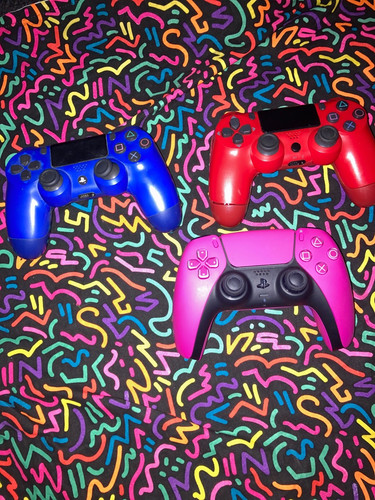 Faulty playstion 5 - 4,