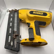 Dewalt DC618 angled Nail Gun