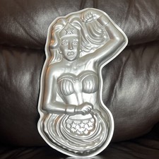 Vintage Wilton Wonder Women