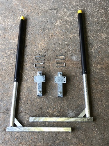 Boat trailer docking bars - , arm
