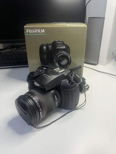 Fujifilm finepix hs20exr - finepix,