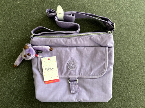Bnwt kipling nikia purple - kipling,