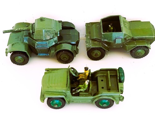 Dinky toys 670 - 3,