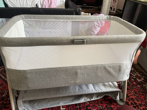 Mamas papas lua bedside crib - lua,