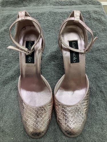 Faith solo slip shoes - slip-on, size