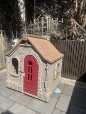 STEP 2 STORYBOOK COTTAGE CHILDRENS PLAYHOUSE. GREAT CONDITION.
