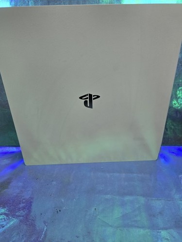 Playstation pro white - 4,