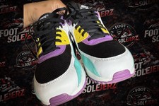 Nike Air Max 90 Essential