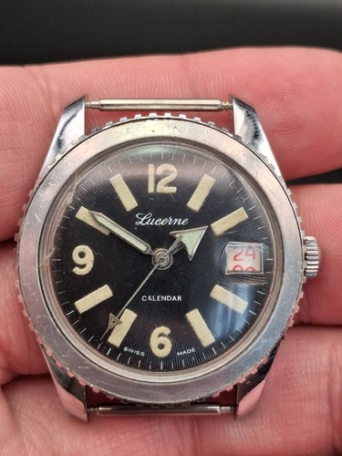 Lucerne marine luxury - lucerne, diver