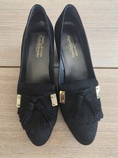 RUSSELL & BROMLEY STUART