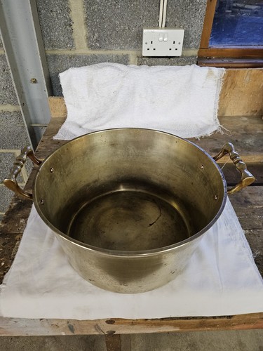 Very heavy brass - heavy, pan