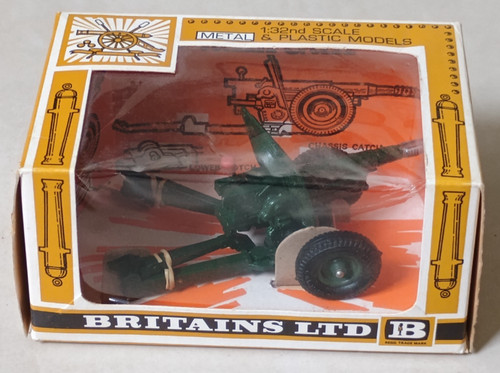 Britains 9724 105mm pack - 105mm,