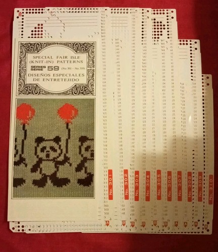 Knitmaster knitting machine - knitting,