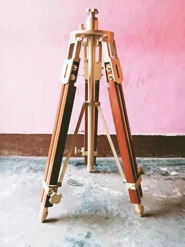 Wooden tripod nautical - wooden,