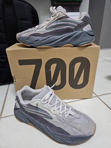 Size adidas yeezy 700 - -,