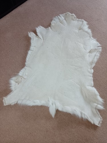 Reindeer skin rug 135cm - reindeer,