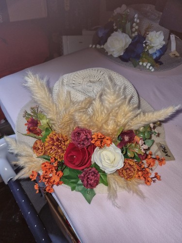Ladies hat for - wedding, mother