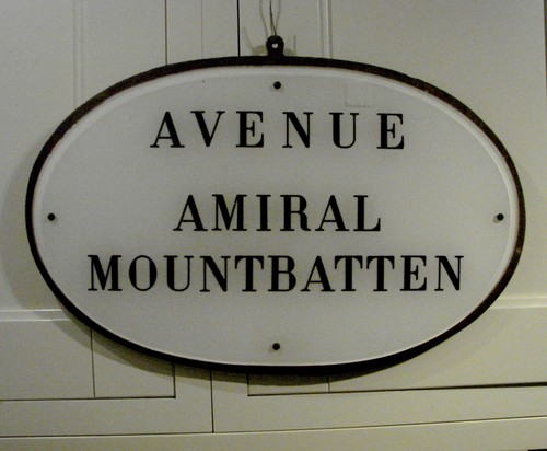 French street sign avenue - french,