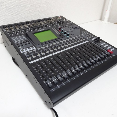 Yamaha 01v96i digital mixing - digital,
