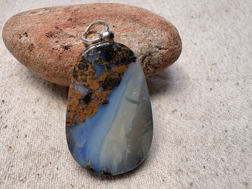 Beautiful boulder opal - beautiful, pendant