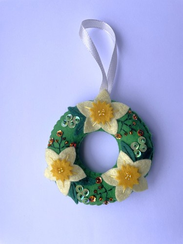Handmade felt easter wreath - felt,
