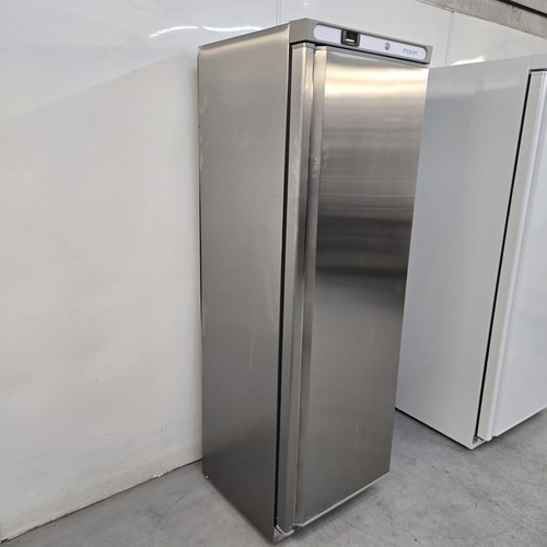 Upright fridge single - upright, 1