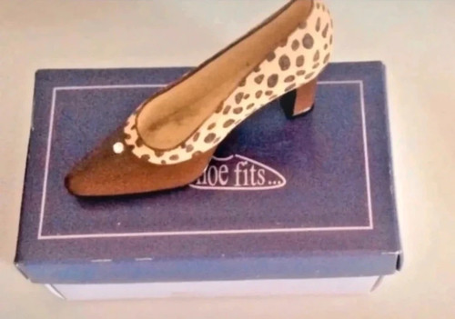 Leonardo miniature ladies shoe - leonardo,