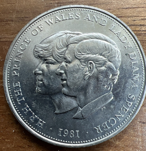 Crown coin 1981 - 1981, royal