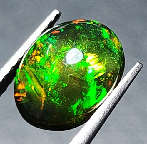 Ethiopian black opal - black, oval