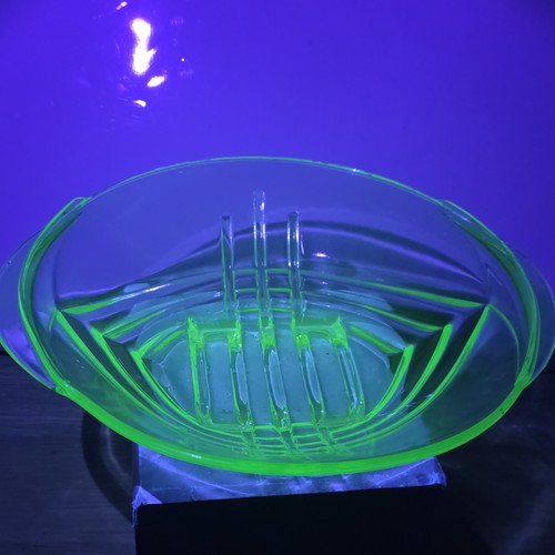 Vintage stolzle green uranium - stolzle,