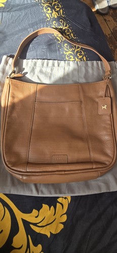 Leather shoulder bag from