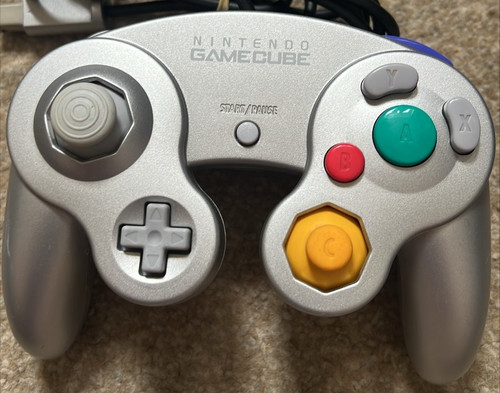 Official nintendo gamecube - official,