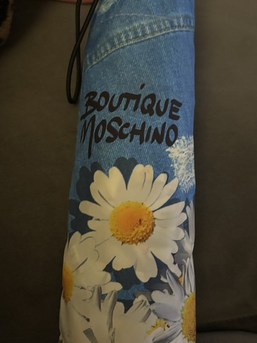 Brand new moschino daisy and - brand,