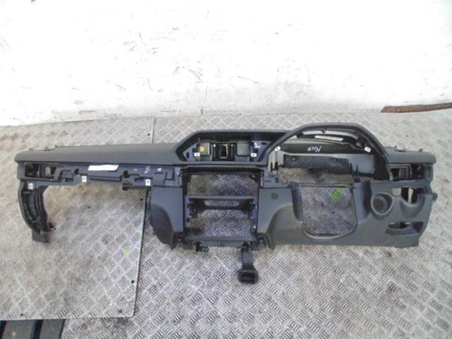 Mercedes class dashboard - e,
