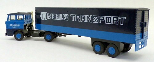 Lion toys scale truck - lion,
