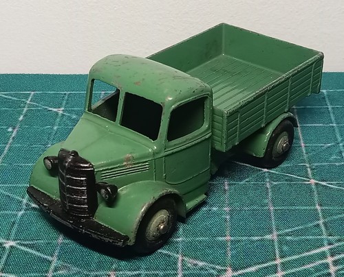 Dinky toys 25m 410 bedford - dinky,