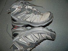 Men's Salomon Gore-Tex Boots Walk Walking Trainers UK Size 7 EUR 40.5 Used