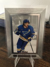 2023-24 Upper Deck Extended Series - Bee Hive #BH28 Robert Thomas Blues!!!