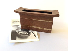 JANET LEACH ST.IVES  SIGNED SUPERB IKEBANA VASE WITH EXHIBITION PROVENANCE & VGC