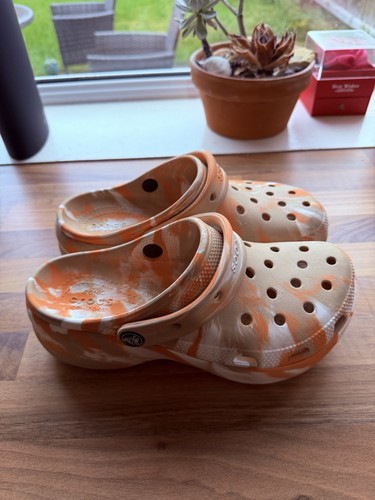 Chai marble platform crocs - platform,