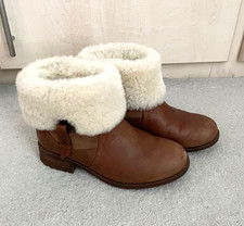 GORGEOUS UGG CHYLER SHEARLING