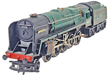 Hornby R065 OO Gauge Green 9F