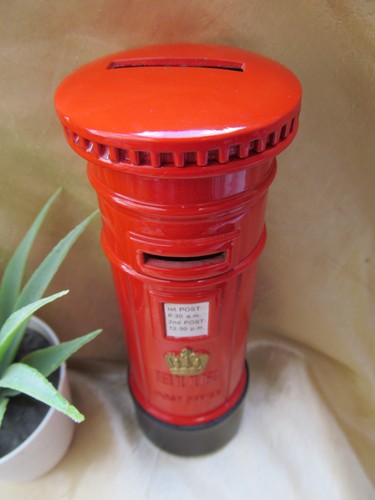 Red post office - post,