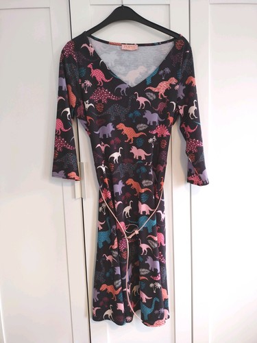 Popsy brand dinosaur print